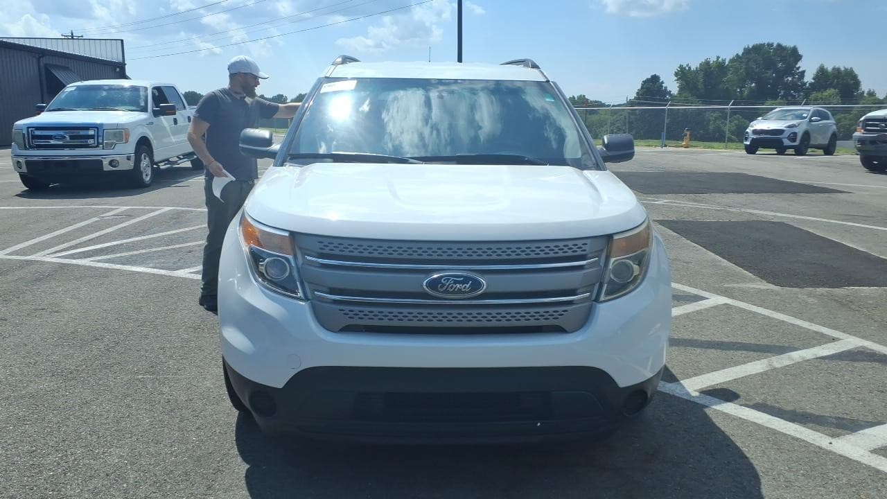 Vehicle Image